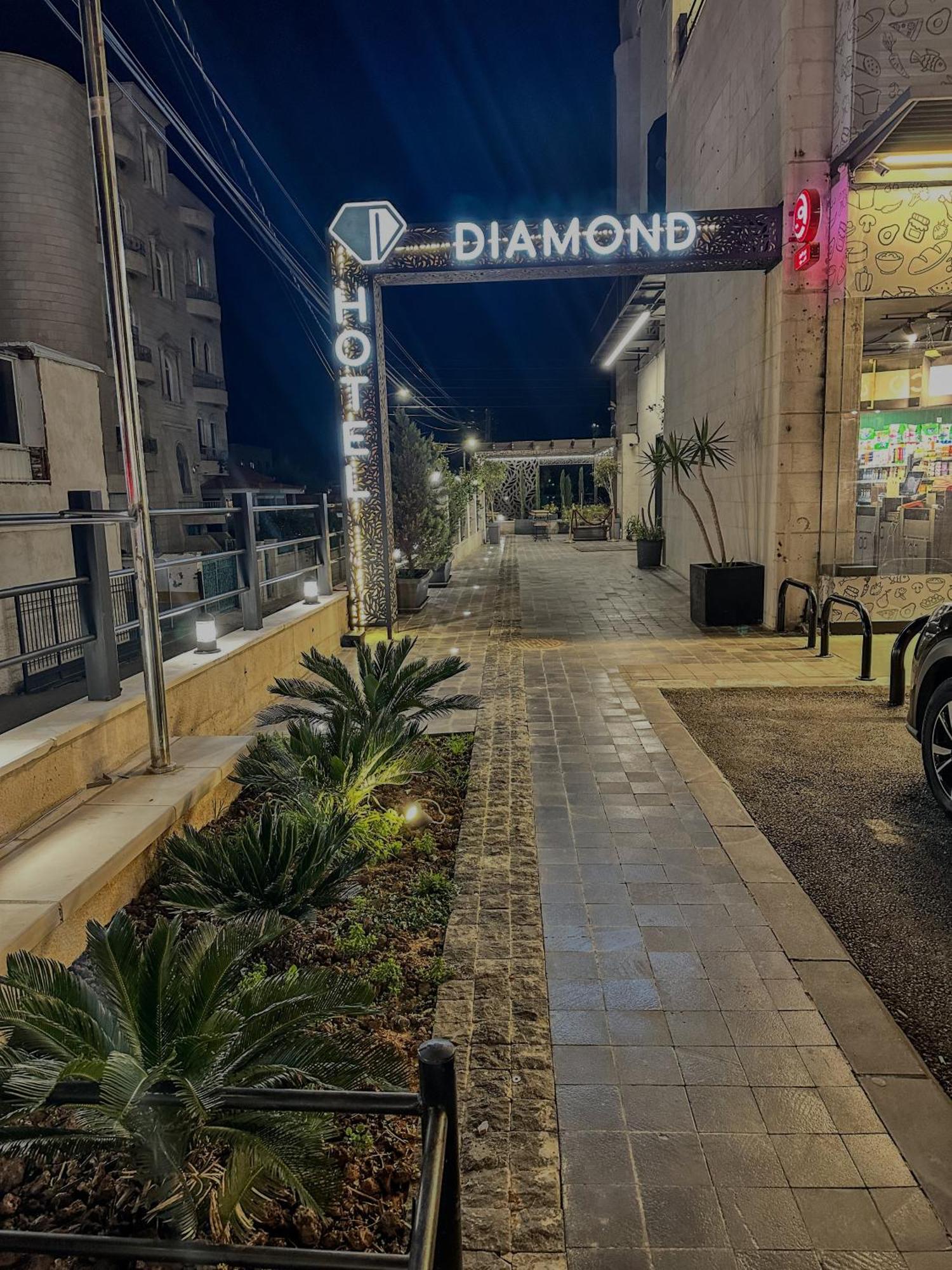 Diamond Hotel Amman Exteriör bild